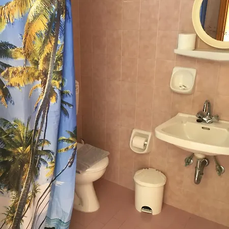 Pastras - Close To The 라가나스