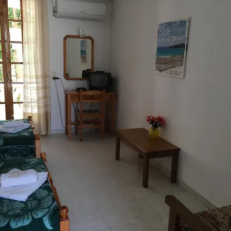 Apartment Pastras - Close To The *