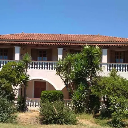 Pastras - Close To The